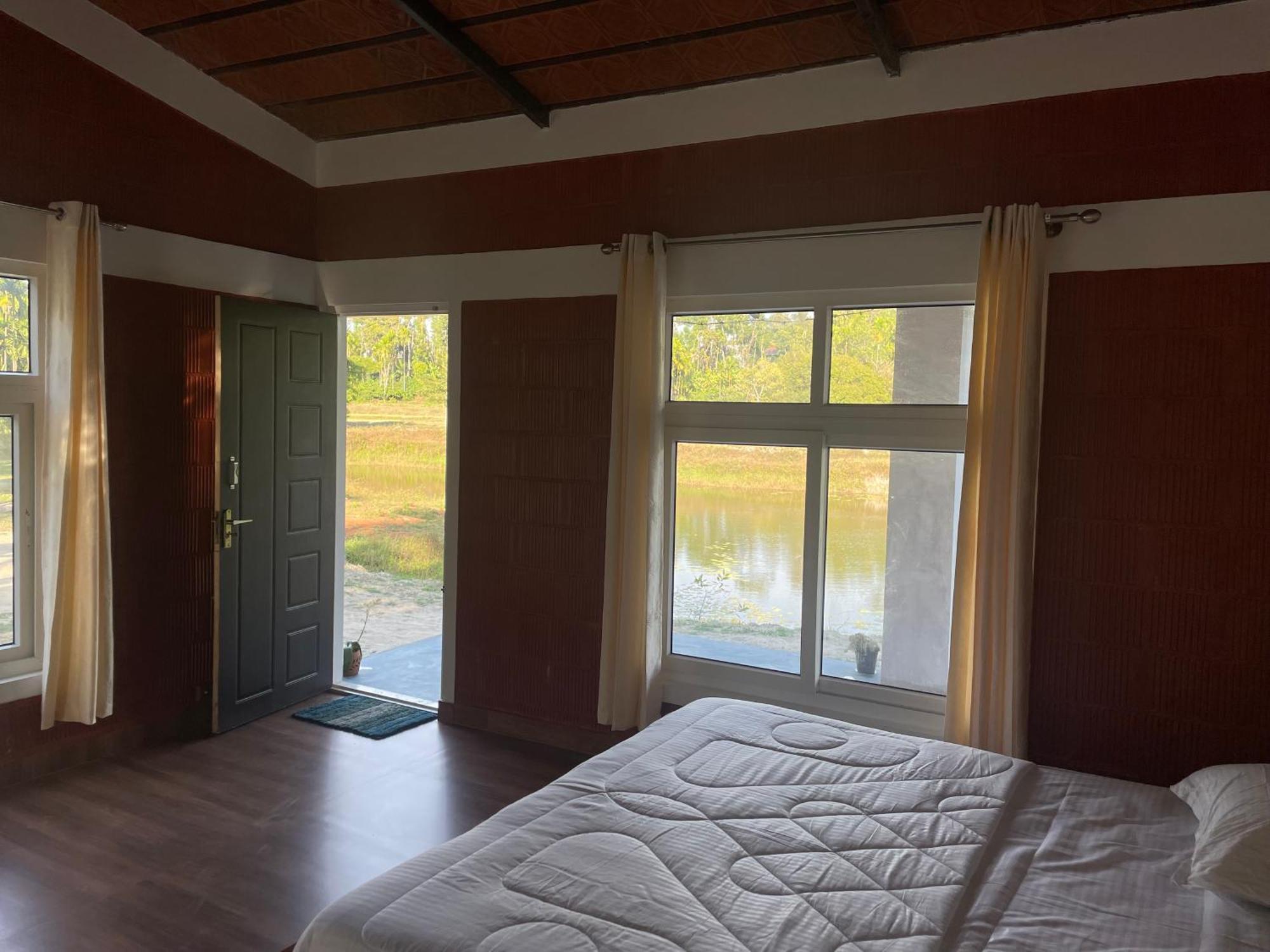 Ponnampet Lake Ripples - Farmstay & Camping מראה חיצוני תמונה
