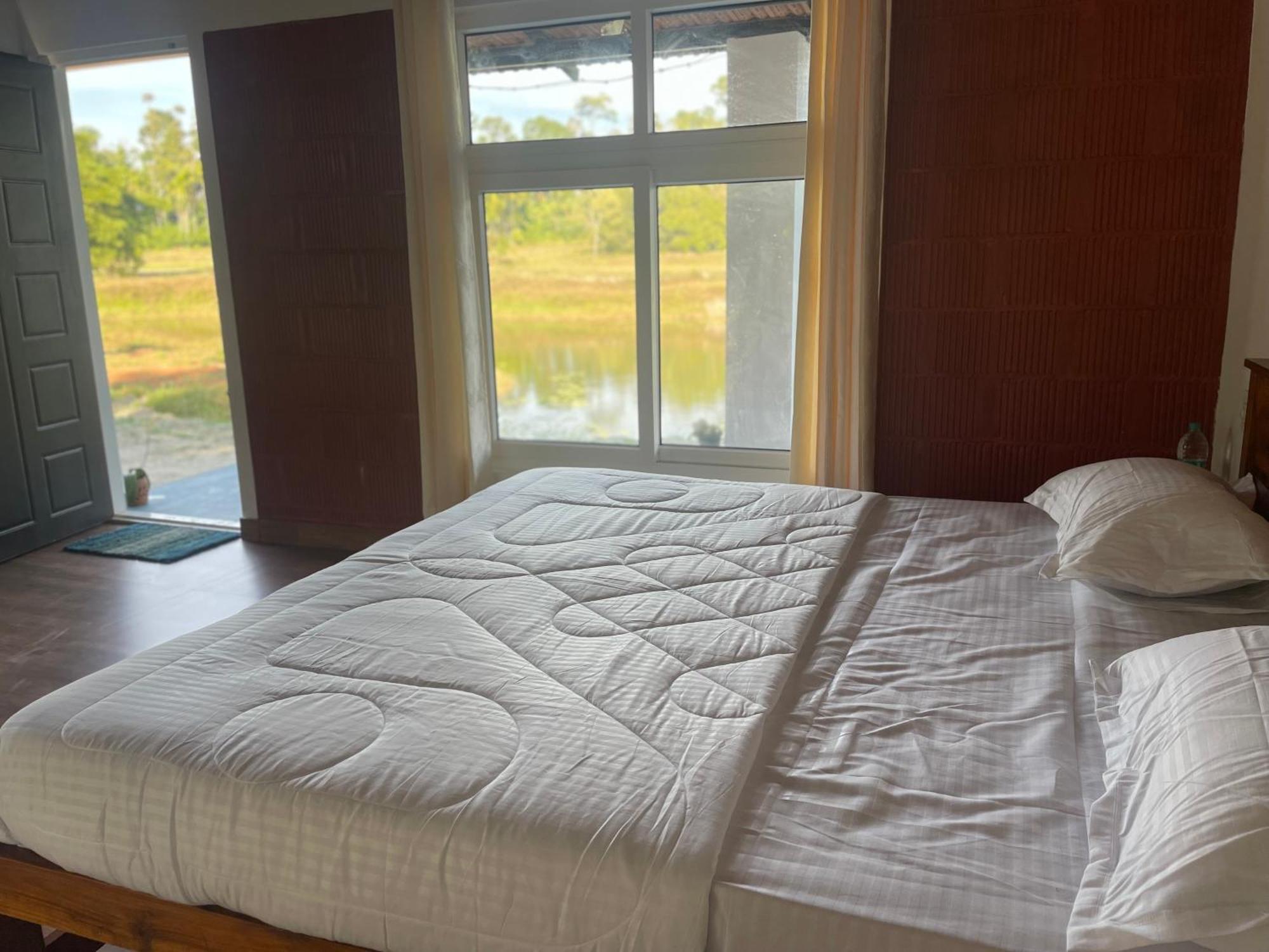 Ponnampet Lake Ripples - Farmstay & Camping מראה חיצוני תמונה